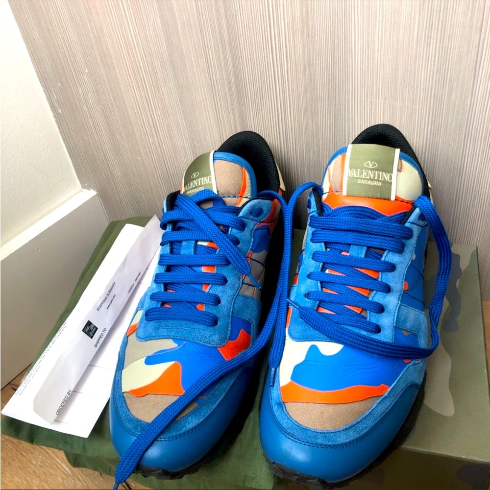 Valentino Sneakers